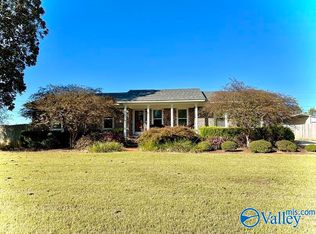 1308 Alpine St SE, Decatur, AL 35603