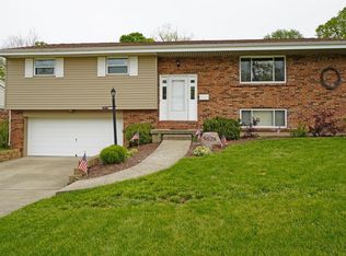 5678 Nickview Dr, Cincinnati, OH 45247