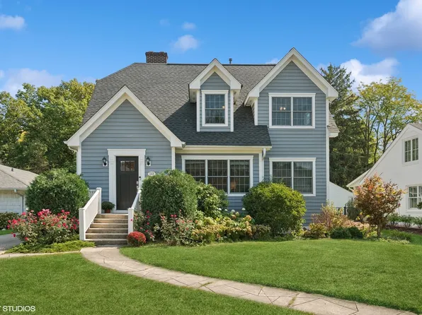1005 N Scott St, Wheaton, IL 60187