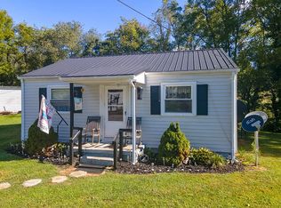 121 Kings Row, Independence, VA 24348