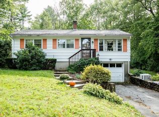 26 Birch Meadow Rd, Merrimac, MA 01860