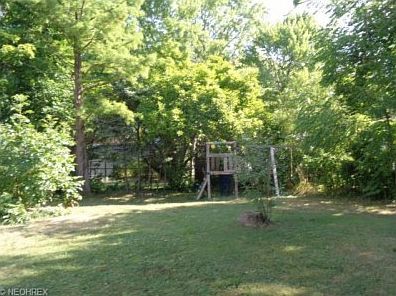 5th image of 3219 Kneirim Dr