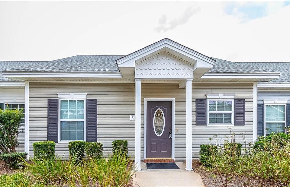 1st image of 310 Moss Creek Ln