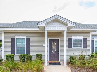 310 Moss Creek Ln, Brunswick, GA 31520
