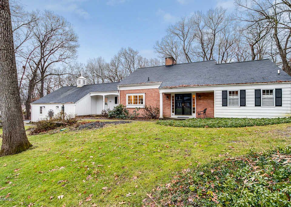 1st image of 5629 Forest Glen Dr SE