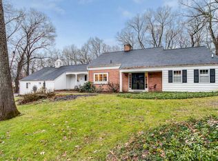 5629 Forest Glen Dr SE, Ada, MI 49301