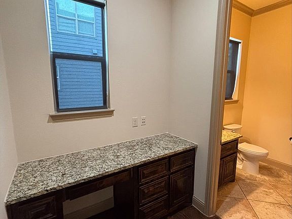 4th image of 3112 Pavonia Dr