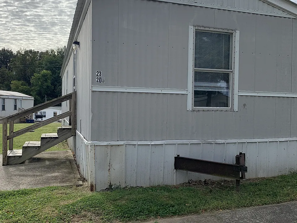 205 Tyler St