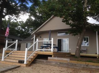 411 Grover Rd, Muskegon, MI 49442