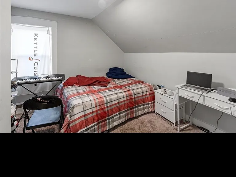 45 School St #2 — Photo 10