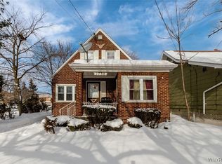 2738 Welch Ave, Niagara Falls, NY 14303