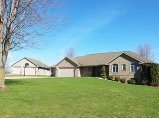 W1652 County Road J, De Pere, WI 54115