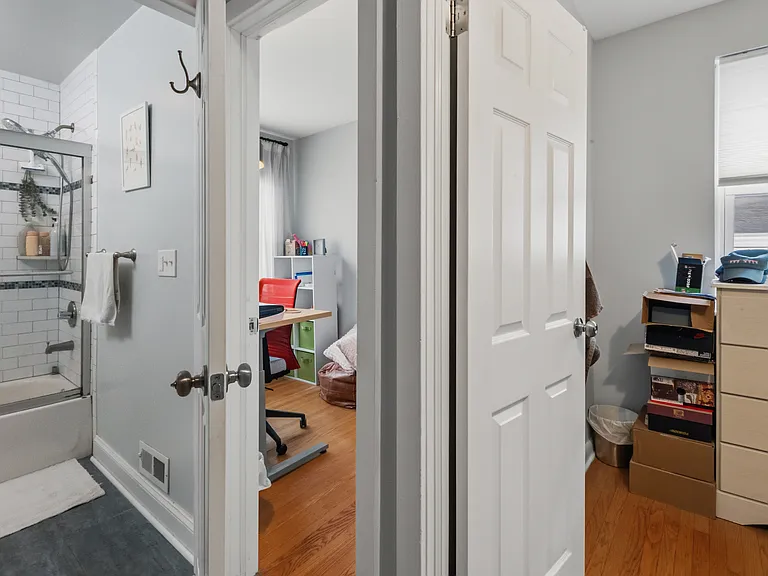 819 Tasker St — Photo 25