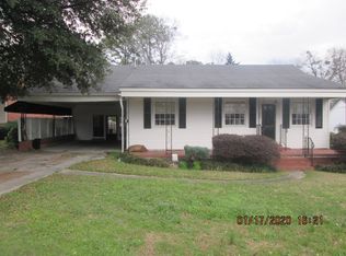 410 N Saint Matthew St, Carthage, MS 39051