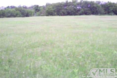 2nd image of 10463 Pearsall Rd