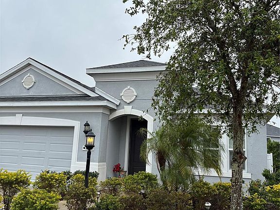 2nd image of 10923 Blue Magnolia Ln