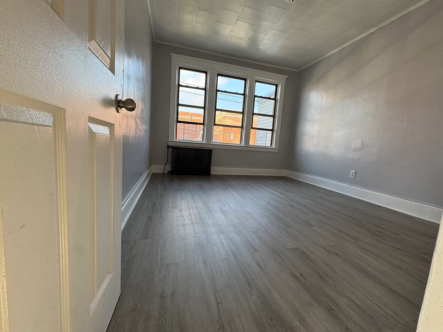 2 bed, 800 sqft, $1,950 — Photo 4