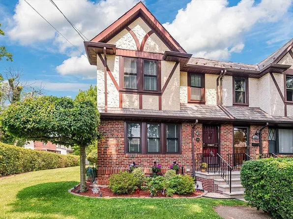 1235 Rhinelander Ave, Bronx, NY 10461