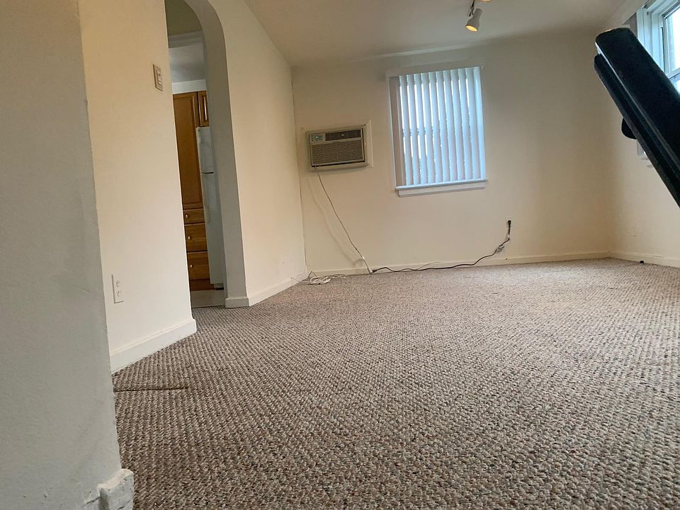 1st image of 261 Langston Ave