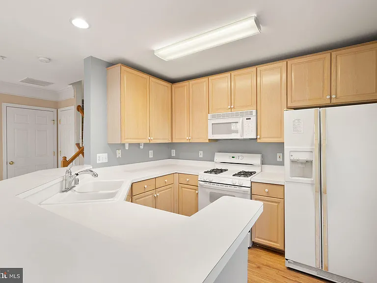 12739 Fair Crest Ct #301 — Photo 20
