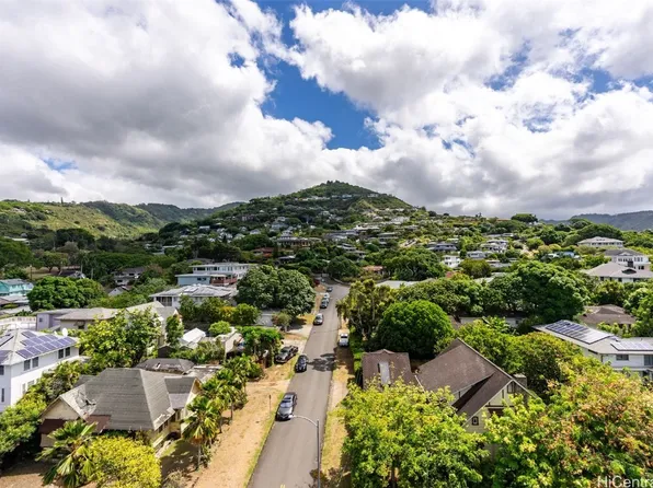 1545 Nehoa St APT 704, Honolulu, HI 96822