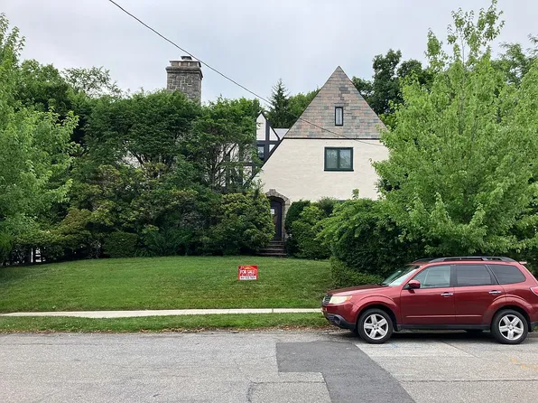 133 Bon Air Ave, New Rochelle, NY 10804