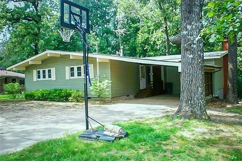 1st image of 3 Hatcher Dr