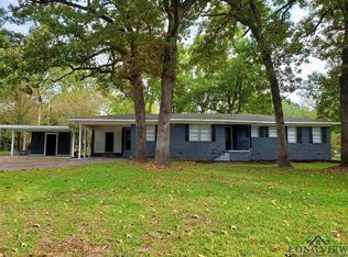 315 Pinewood St, Gladewater, TX 75647
