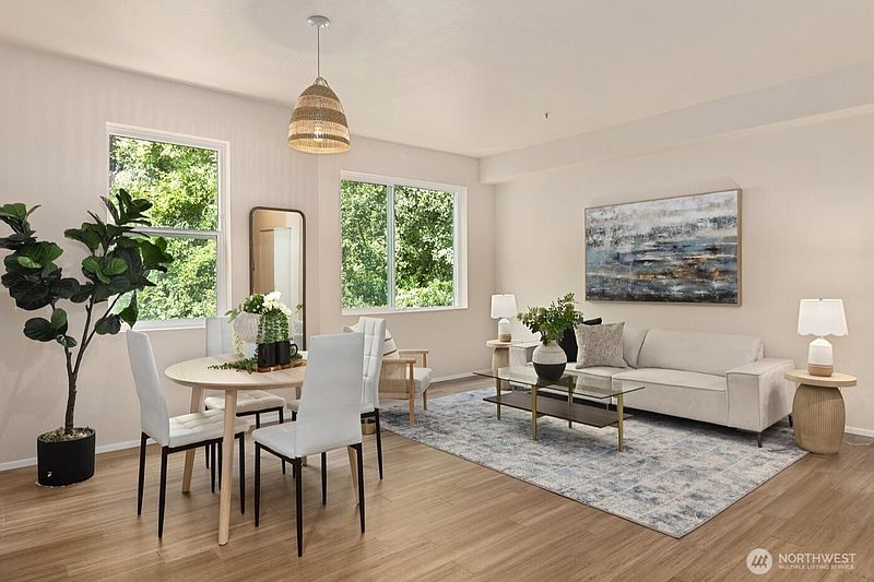 5th image of 3213 Harbor Avenue SW #301