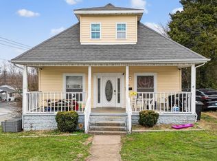 118 W 2nd Ave, Central City, KY 42330