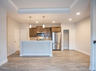 2594 Western Ave #1016, Altamont, NY 12009