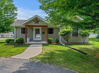 1020 Steinman St, Dixon, IL