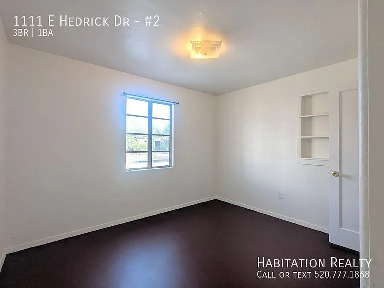 1111 E Hedrick Dr #2 — Photo 7