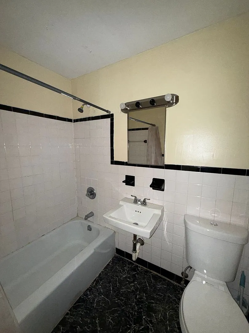 105 Preston St. — Photo 4