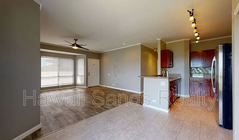 94-1253 Lumikula St #R-7 — Photo 6