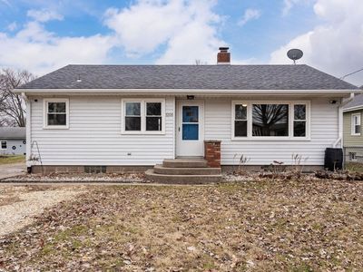 1208 Jones St, Le Claire, IA, 52753