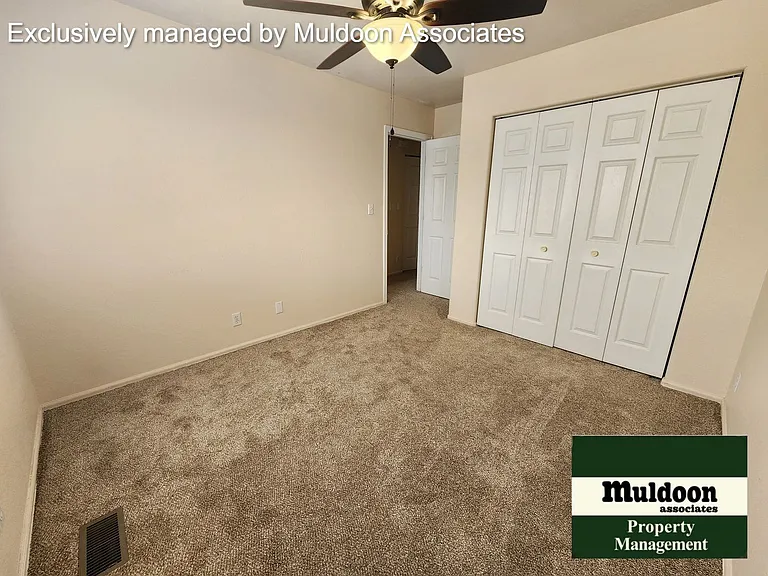 955 S Kyle Ln — Photo 9