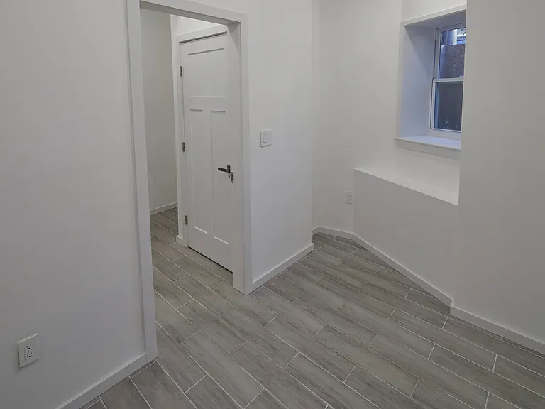 528 U St NW #1 — Photo 13