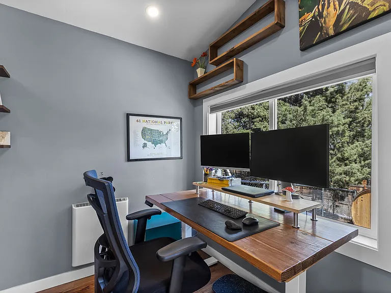 2807 NE Lotno Dr — Photo 18