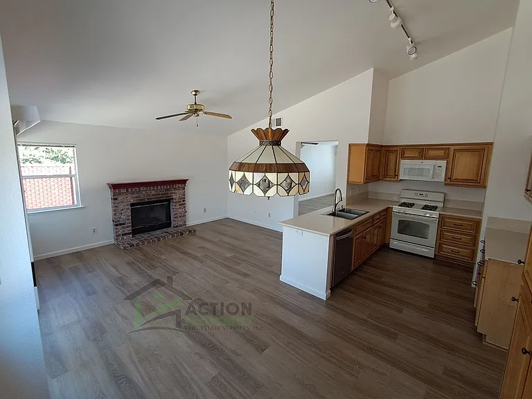 3835 Hunters Glen Pl — Photo 21