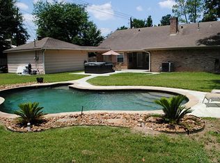 5947 Theall Rd, Houston, TX 77066