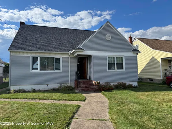 3258 Greenwood Ave, Scranton, PA 18505