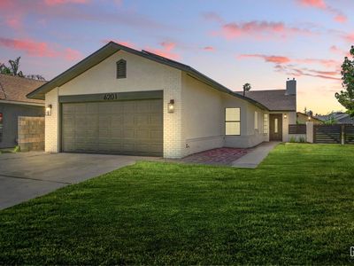 6201 Regina Way, Bakersfield, CA, 93307