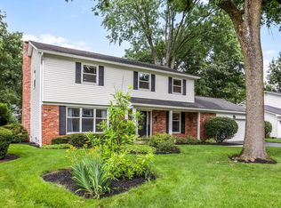 1400 Oakbourne Dr, Columbus, OH 43235