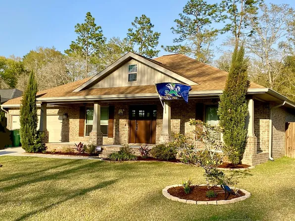 6042 Trestle St, Crestview, FL 32536