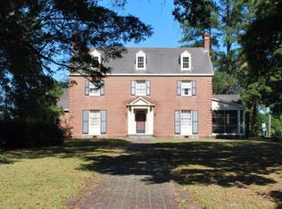 334 E Church St, Laurinburg, NC 28352