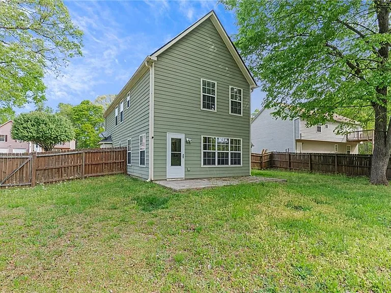 3003 Brass Dr — Photo 25