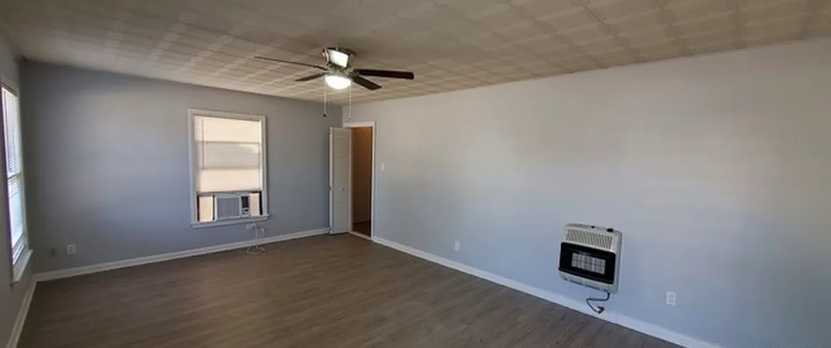 Building Photo - 250 Senisa Dr #1