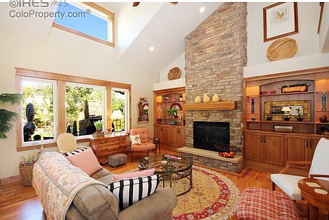 4th image of 1595 Birchwood Ct