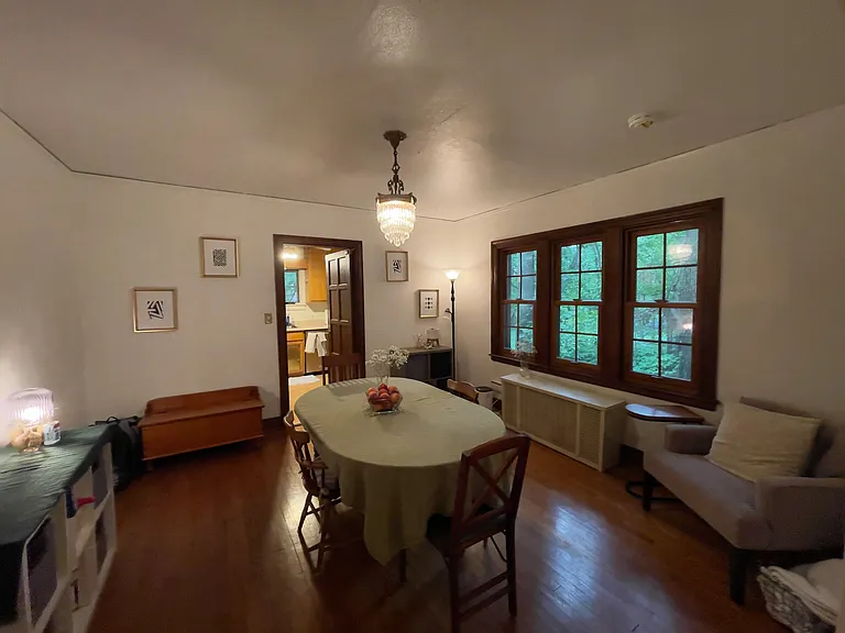 2226 Kendall Ave — Photo 18